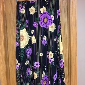 Lularoe maxi skirt 2x floral